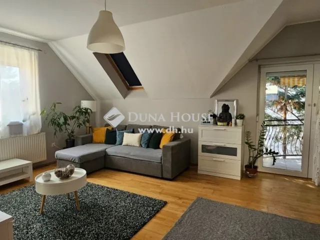 Eladó ház Budakeszi 240 nm