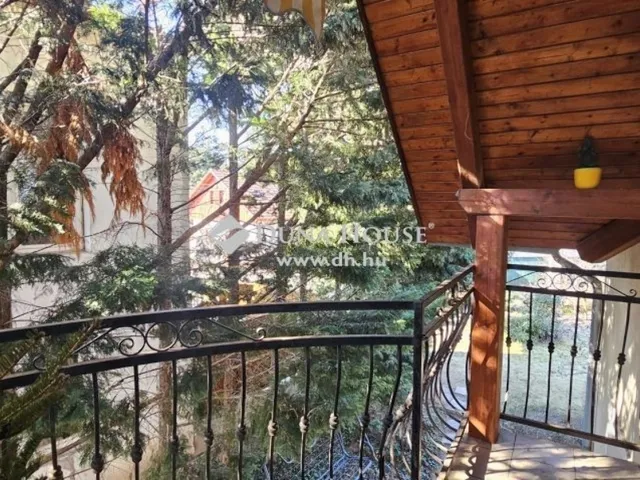 Eladó ház Budakeszi 240 nm