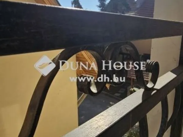 Eladó ház Budakeszi 240 nm