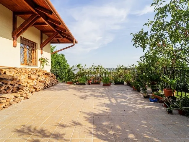 Eladó ház Diósd 200 nm