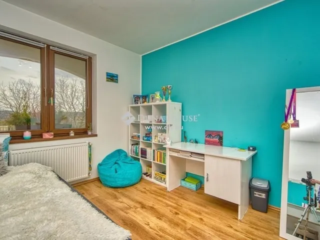 Eladó ház Pilisszentkereszt 222 nm