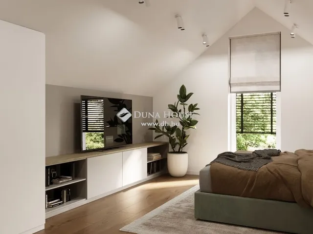 Eladó ház Budapest II. kerület 300 nm