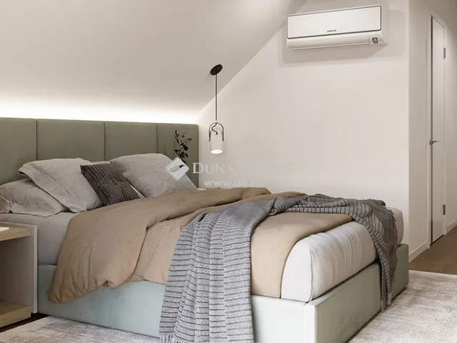 Eladó ház Budapest II. kerület 300 nm