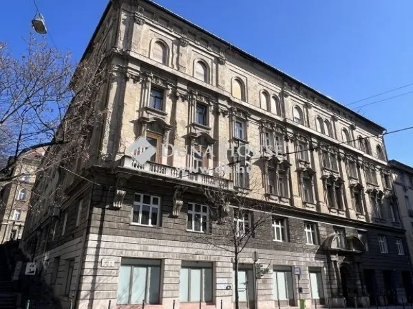 Eladó lakás Budapest I. kerület 30 nm