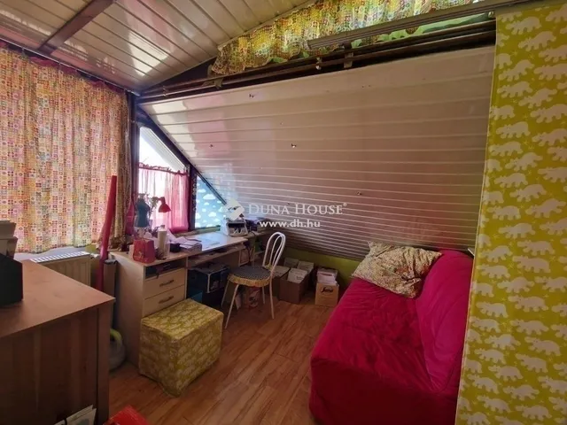 Eladó ház Budapest XVI. kerület, Sashalom 175 nm