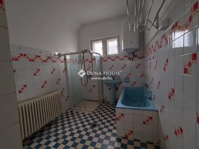 Eladó ház Dunaharaszti 241 nm