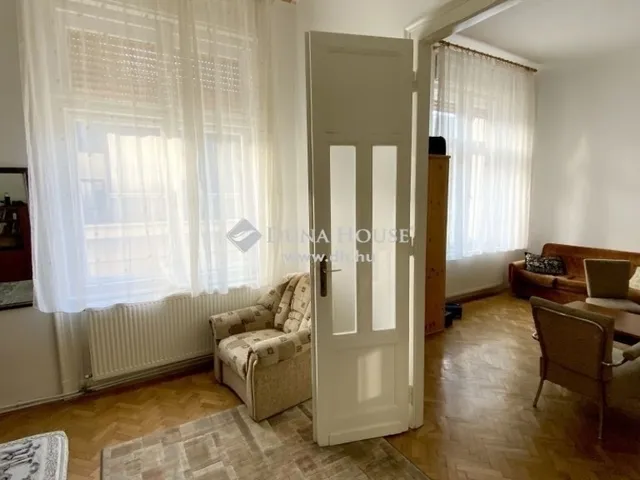 Eladó lakás Budapest VI. kerület, Nagykörúton belüli terület 67 nm