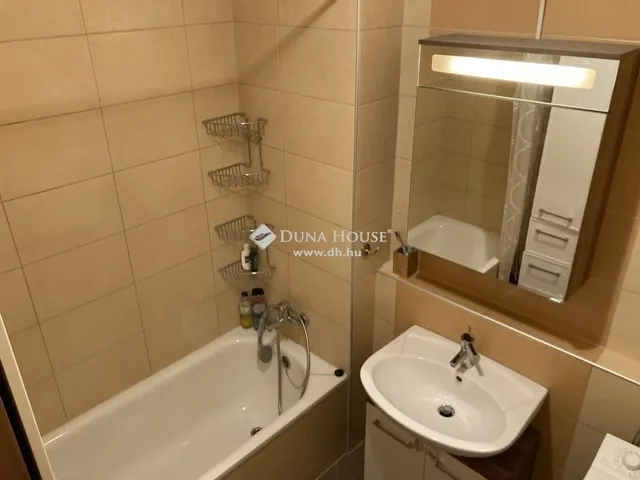 Eladó lakás Budapest X. kerület 64 nm