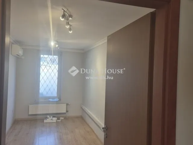 Eladó lakás Budapest XIII. kerület, Lőportárdűlő 87 nm