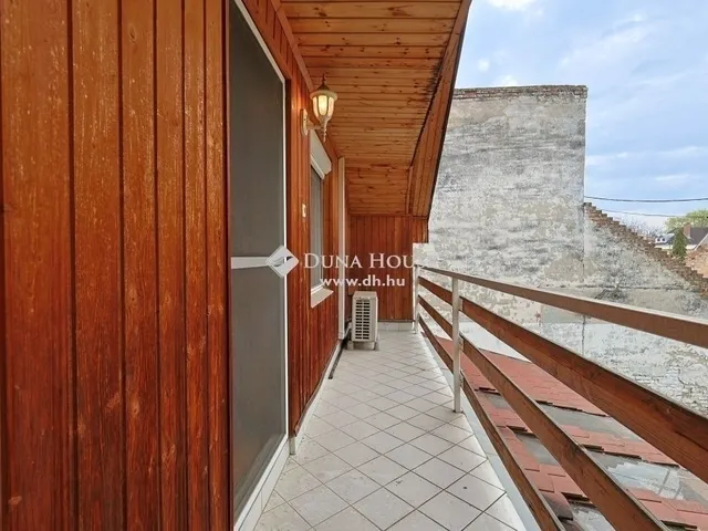 Eladó ház Budapest XVIII. kerület 115 nm