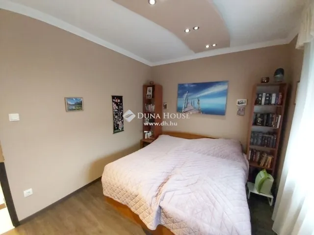 Eladó ház Budapest XVI. kerület, Rákosszentmihály 124 nm