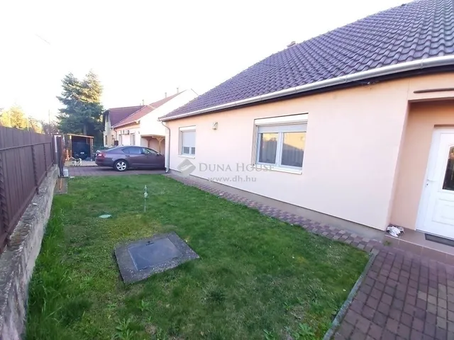 Eladó ház Budapest XVI. kerület, Rákosszentmihály 124 nm
