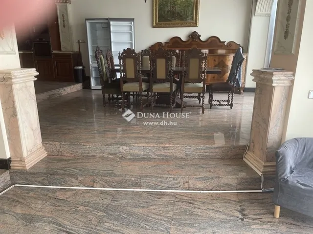 Eladó ház Budakeszi 490 nm