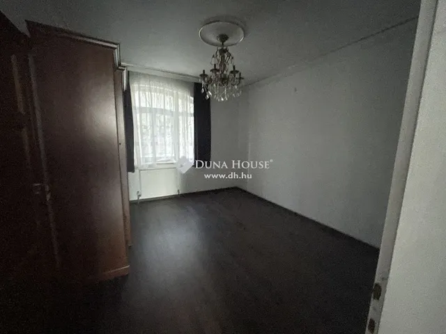 Eladó ház Budakeszi 490 nm