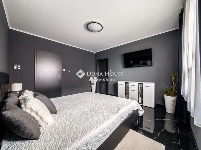 Eladó ház Dabas 159 nm