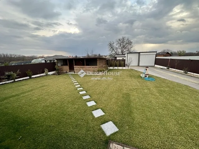 Eladó ház Dabas 159 nm