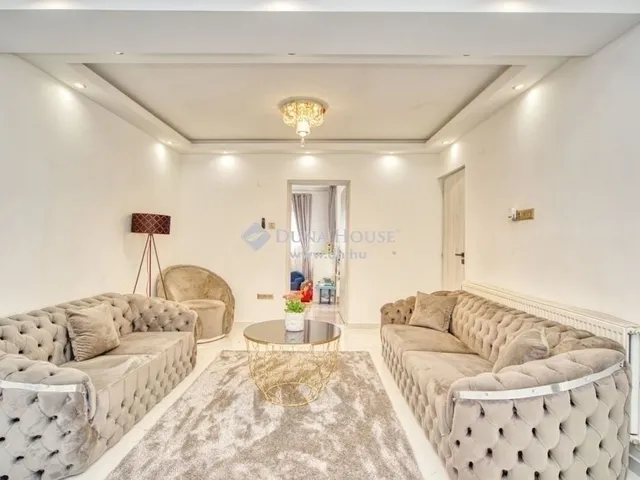 Eladó ház Gyál 260 nm