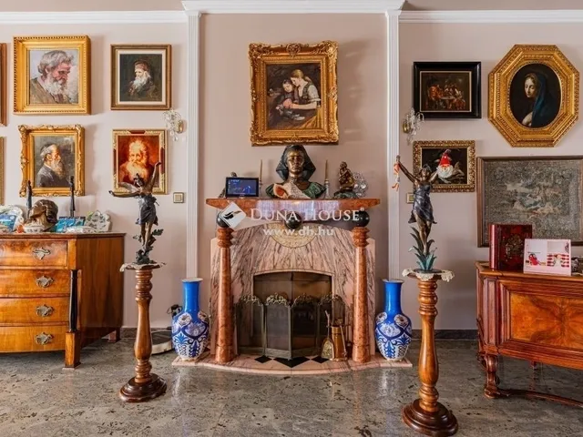 Eladó ház Budapest XVI. kerület 300 nm