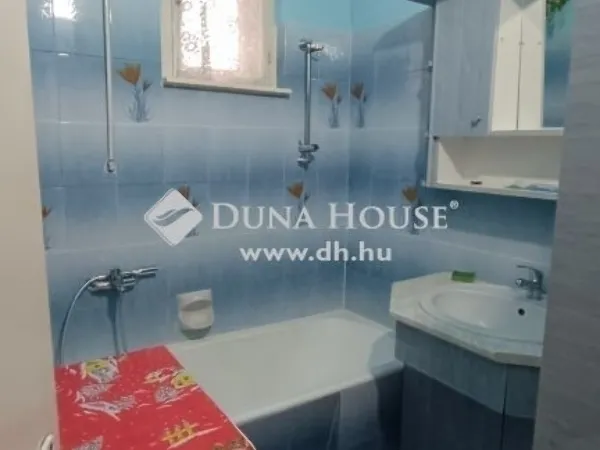 Eladó ház Érd 200 nm