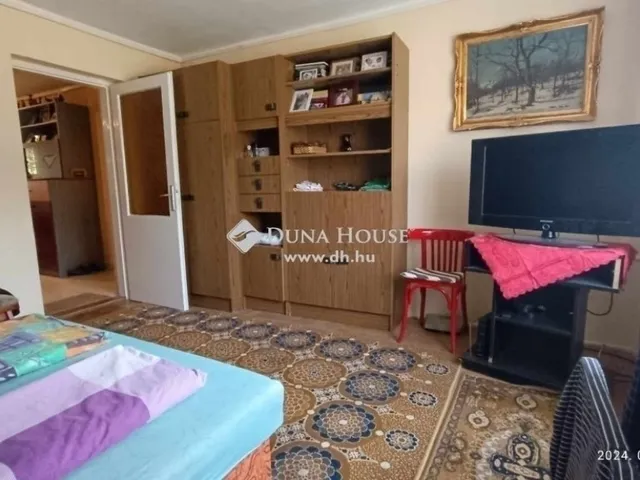 Eladó ház Érd 200 nm