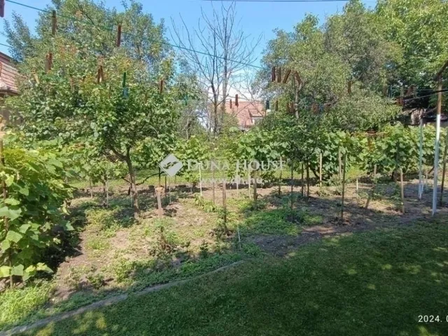 Eladó ház Érd 200 nm