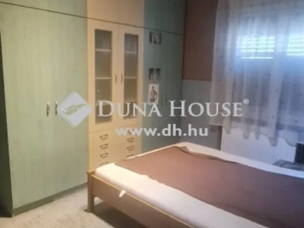 Eladó ház Vecsés 160 nm