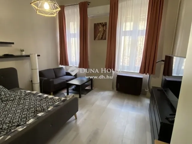 Eladó lakás Budapest VII. kerület, Ligetváros 30 nm