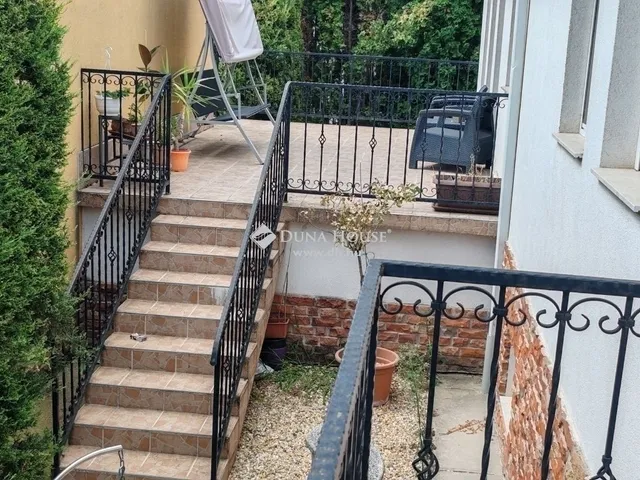 Eladó ház Budapest XVII. kerület, Rákoscsaba 196 nm