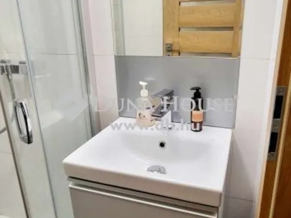 Eladó lakás Budapest XV. kerület, Rákospalota 100 nm