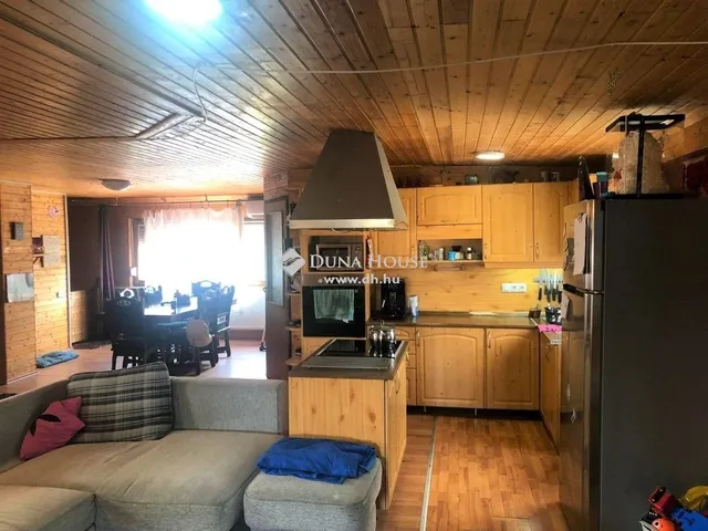 Eladó ház Halásztelek 575 nm