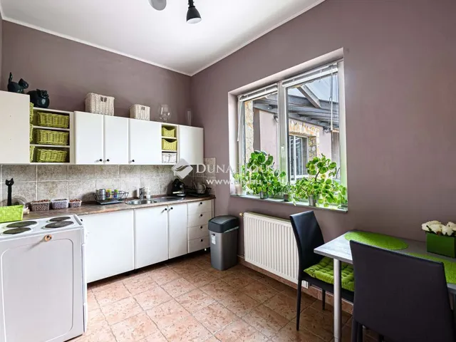 Eladó ház Herceghalom 225 nm