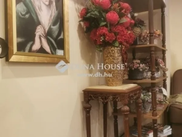 Eladó kereskedelmi és ipari ingatlan Budapest XIII. kerület, Lőportárdűlő 77 nm