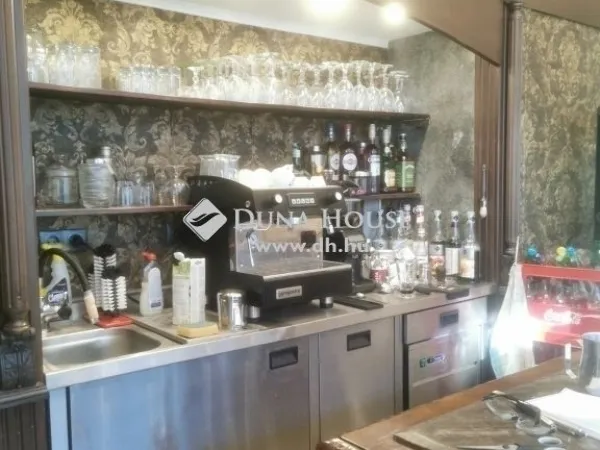 Eladó kereskedelmi és ipari ingatlan Budapest XIII. kerület, Lőportárdűlő 77 nm