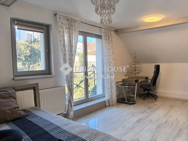 Eladó ház Szentendre 208 nm