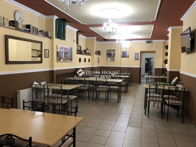 Eladó kereskedelmi és ipari ingatlan Budapest XIII. kerület, Újlipótváros 327 nm