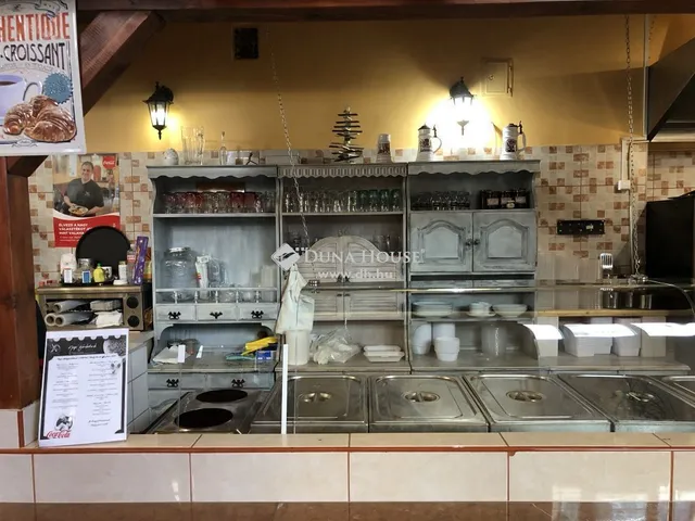 Eladó kereskedelmi és ipari ingatlan Budapest XIII. kerület, Újlipótváros 327 nm