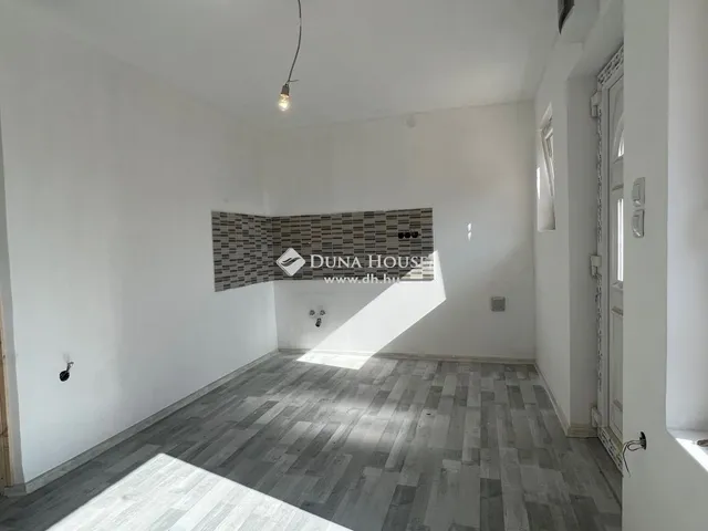 Eladó lakás Budapest XIX. kerület 34 nm