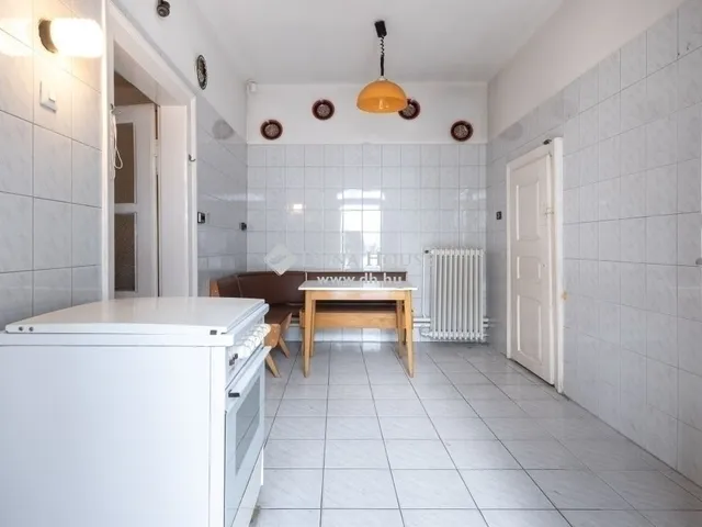 Eladó ház Budapest XX. kerület, Pesterzsébet 193 nm