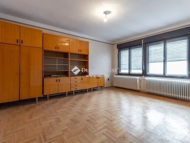 Eladó ház Budapest XX. kerület, Pesterzsébet 193 nm