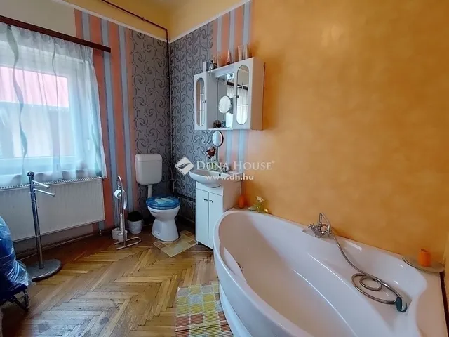 Eladó ház Budapest XVIII. kerület, Erdőskert 115 nm