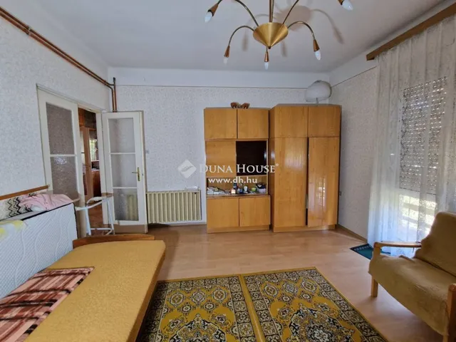 Eladó ház Budapest XVII. kerület, Akadémia-Újtelep 220 nm