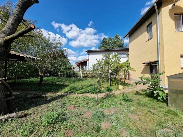 Eladó ház Budapest XVII. kerület, Akadémia-Újtelep 220 nm