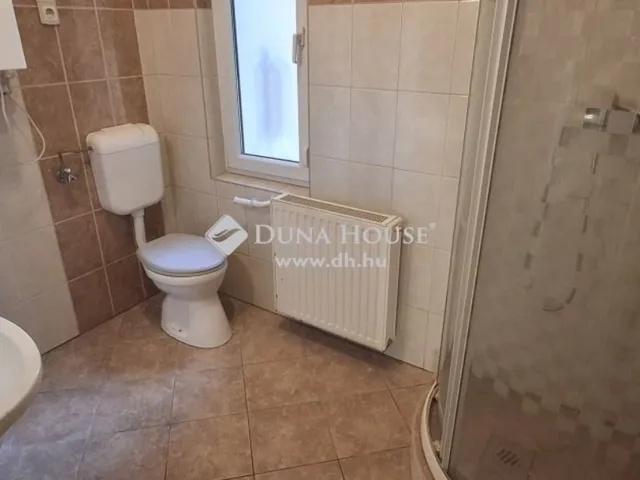 Eladó ház Budapest XVI. kerület, Rákosszentmihály 127 nm