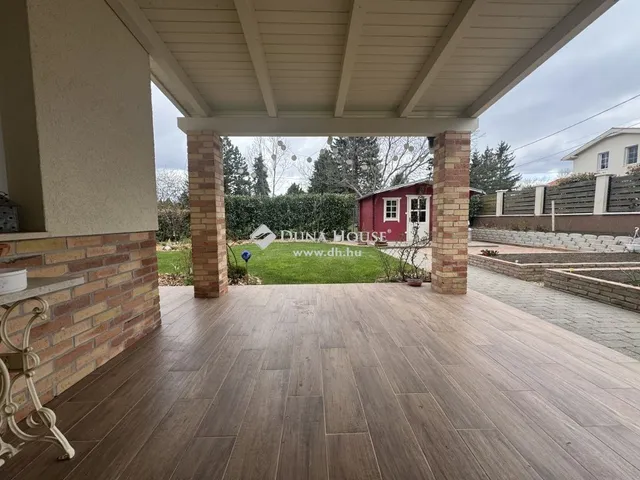 Eladó ház Nagykovácsi 230 nm