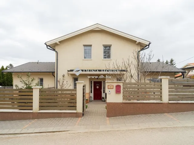 Eladó ház Nagykovácsi 230 nm