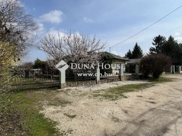 Eladó ház Érd 163 nm