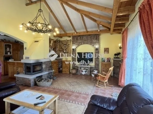 Eladó ház Érd 163 nm