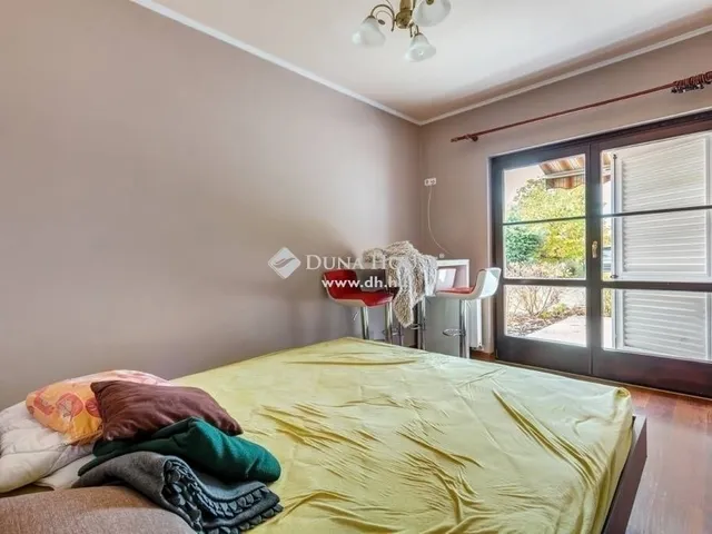 Eladó ház Dabas 293 nm