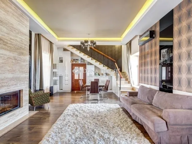 Eladó ház Dabas 293 nm