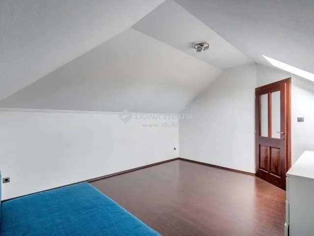 Eladó ház Dabas 293 nm